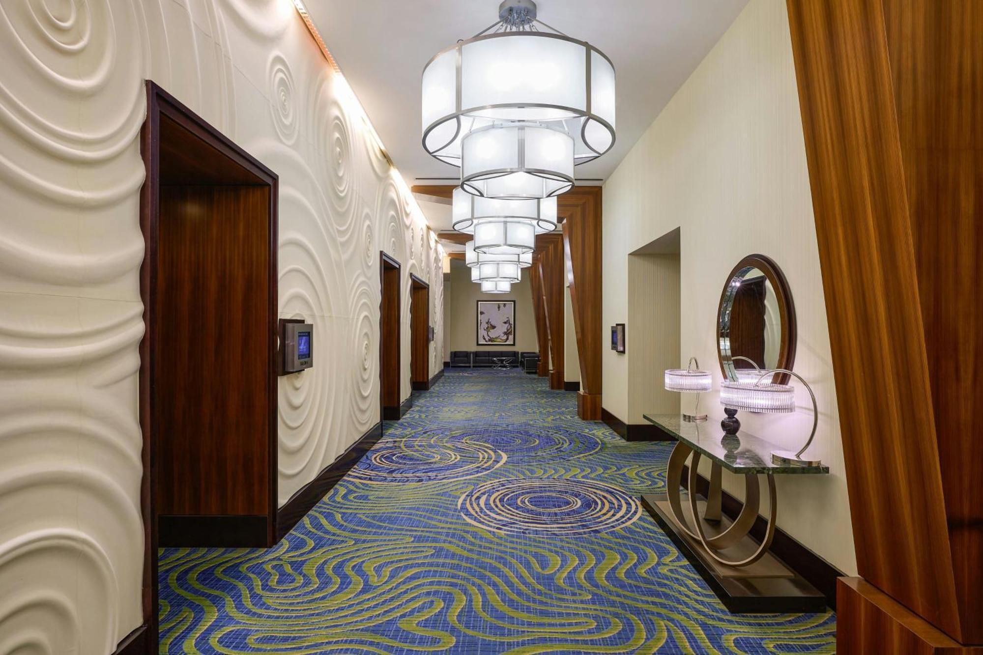 Renaissance Arlington Capital View Hotel Extérieur photo