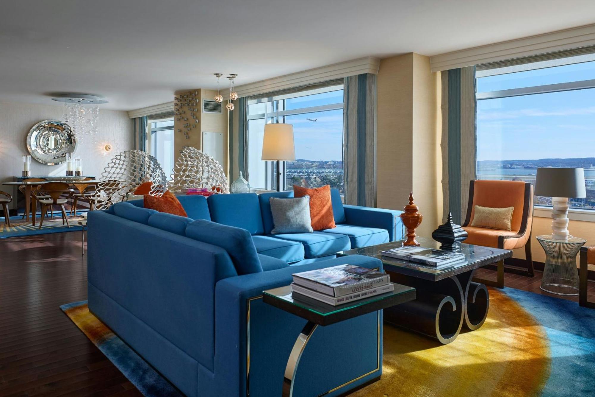 Renaissance Arlington Capital View Hotel Extérieur photo