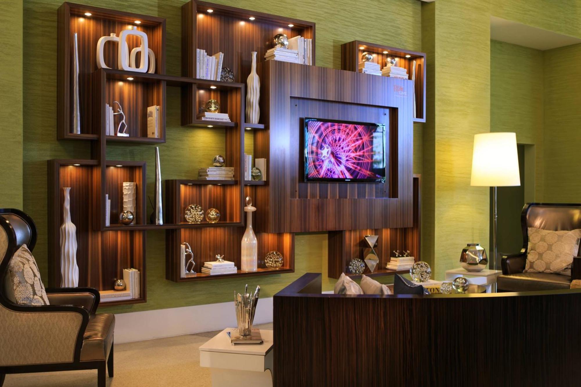 Renaissance Arlington Capital View Hotel Extérieur photo