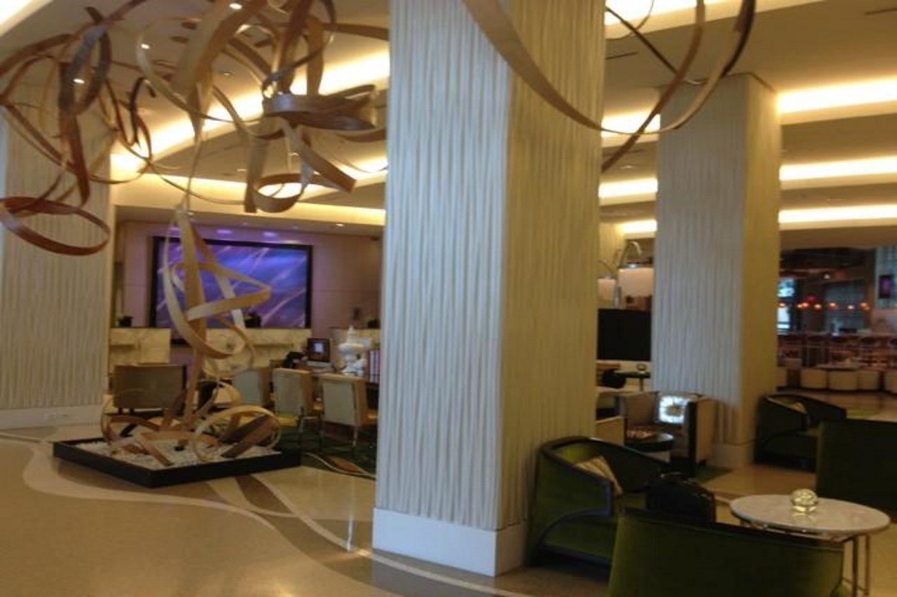 Renaissance Arlington Capital View Hotel Extérieur photo