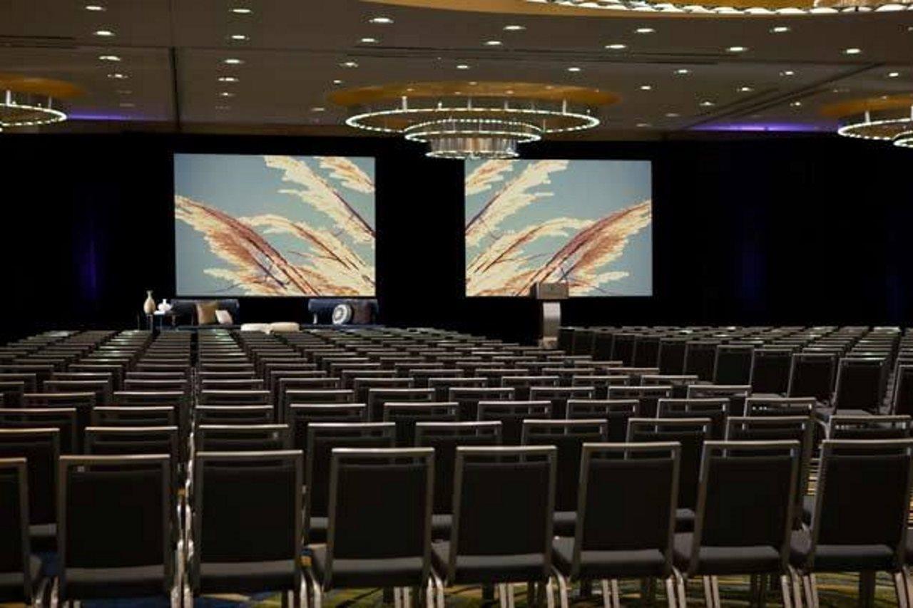 Renaissance Arlington Capital View Hotel Extérieur photo